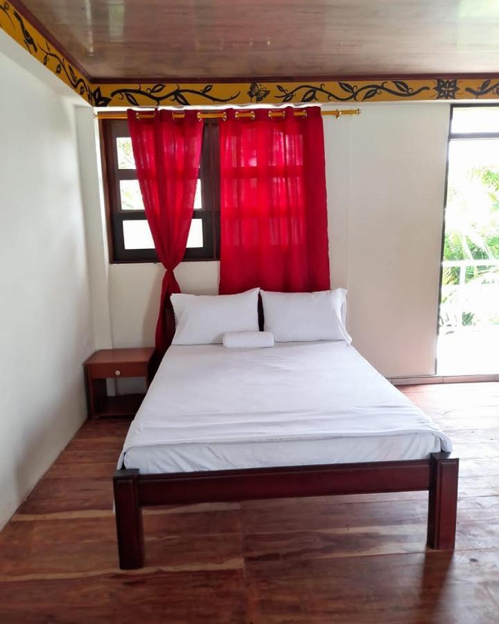 Wikungo Hotel Puerto Nariño Kültér fotó